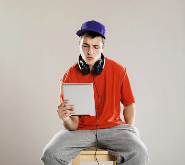 Handsome man with digital tablet — Stock Photo, Image