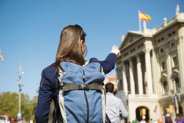 Turista con mochila — Foto de Stock