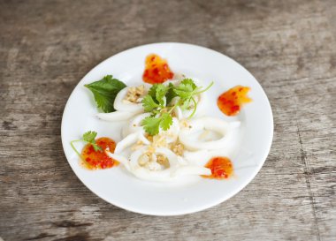 kişniş ile kalamar