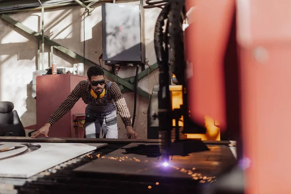 Man Working Laser Cutter Metal Modern Technology Process Metalworking Manufacturing — Stock Photo, Image