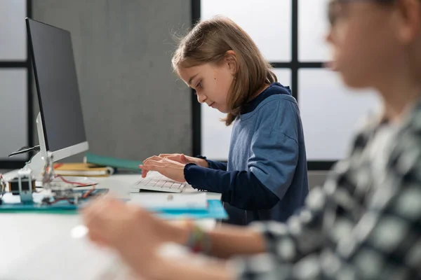 School Kids Using Computer Classroom School — стоковое фото