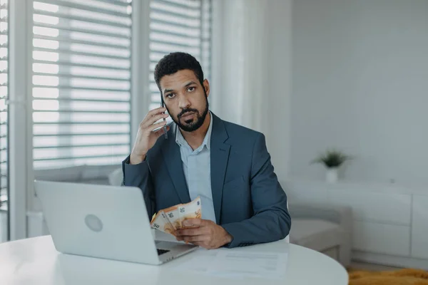 Depressed Businessman Man Counting Euro Money Working Computer Office Desk — Stok fotoğraf