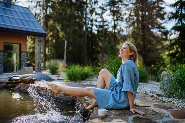 Happy Young Woman Dipping Her Foot Splashing Pond Cottege Hot —  Fotos de Stock