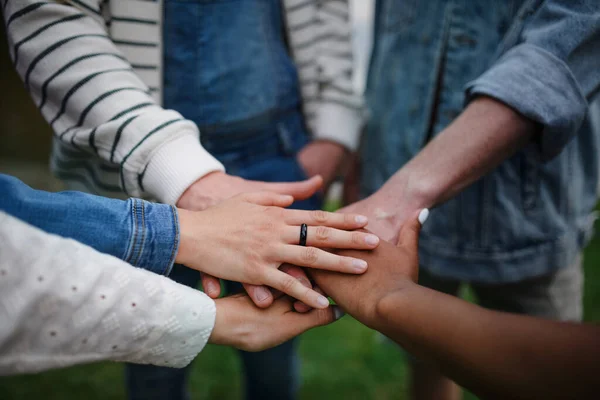 Close Diverse Group Friends Stacking Hands Together Circle Friendship Lifestyle — Stockfoto