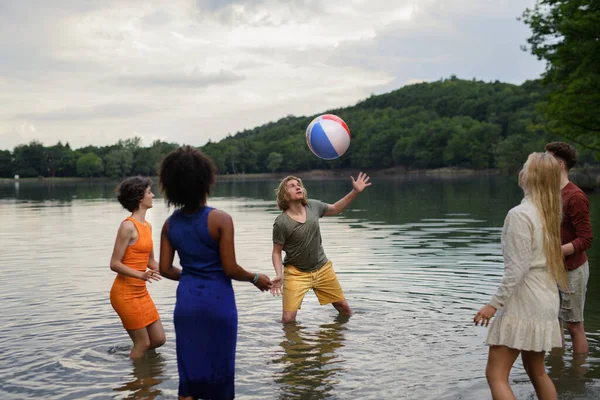 Multiracial Group Young Friends Playing Ball Lake Summer Day Having — Photo