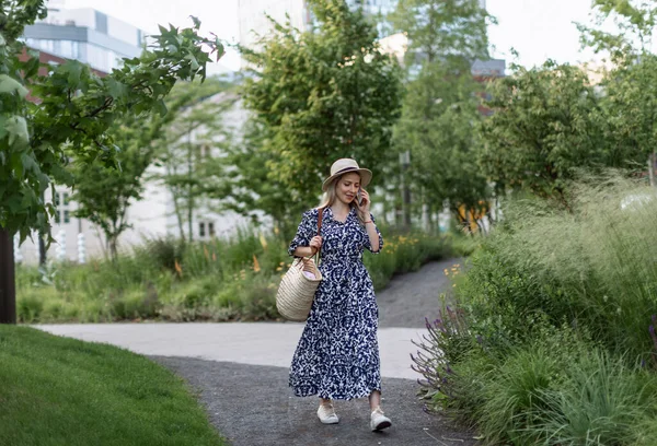Mature Woman Walking Park Enjoying Time Herself — Stok fotoğraf
