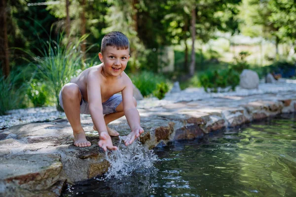 Little Boy Coming Out Garden Pond Splashing Him Summer Holiday — Stock Photo, Image
