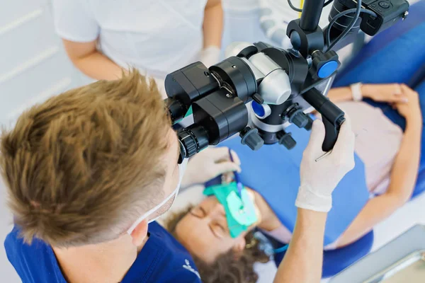 Zahnärztliche Untersuchung Krankenwagen Von Oben — Stockfoto