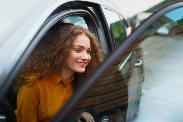 Young Woman Driver Coming Out Car City Street Concept Independent — Stock Photo, Image