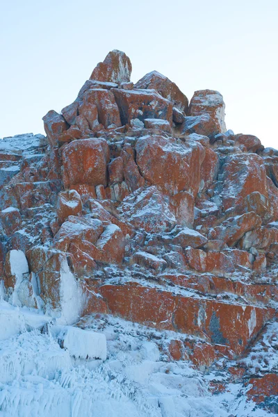 Mount sjamaan. Olkhon eiland in de winter — Stockfoto