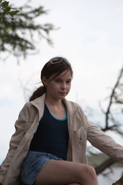 Portrait of a girl outdoors — Stock Photo, Image