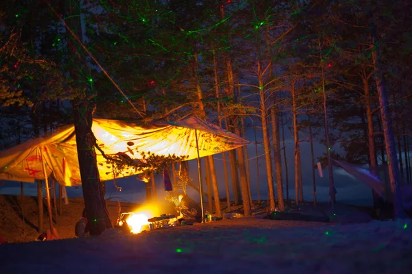 Ночной лагерь на острове Ольхон — стоковое фото