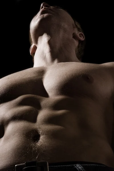 Muscular male bodybuilder — Stock Photo, Image