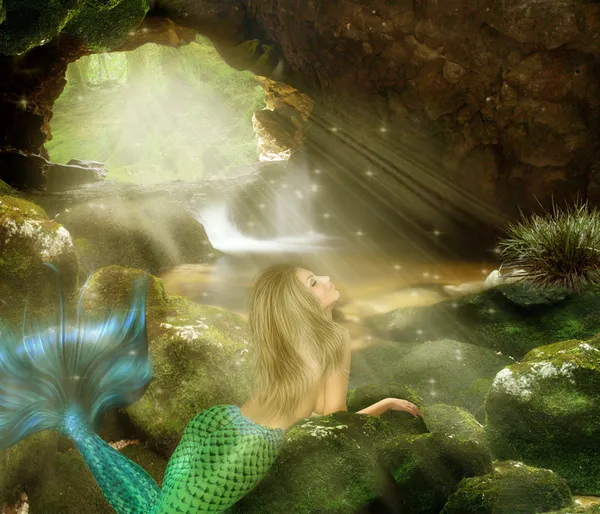 Young blonde mermaid — Stock Photo, Image