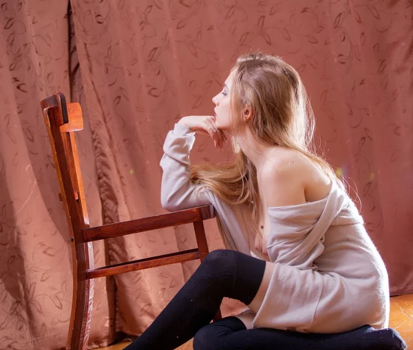 Beauty shy girl in wool cardigan — Stock Photo, Image