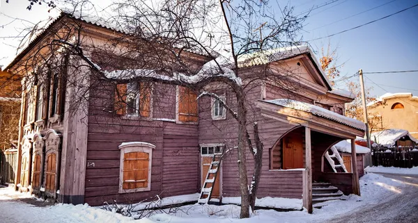 Irkutsk kentin eski ahşap ev