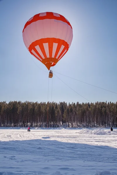 Hot air balloon — Stock Photo, Image