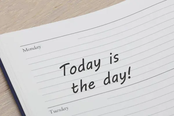 Сегодня День Напоминания Дневник Открыт Рабочем Столе — стоковое фото