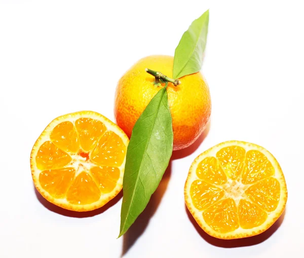 Orange mandarins with green leaf isolated on white background — Stock Photo, Image