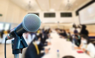 Toplantı odalarında mikrofon seminerleri ve eğitim