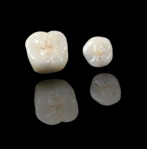 Ceramic crowns — Stock Photo, Image