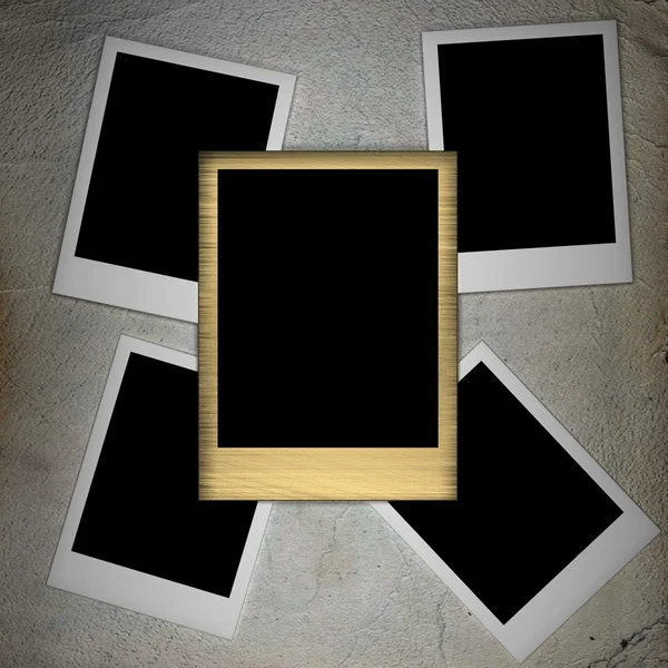 Foto en un papel viejo con marco de oro — Foto de Stock