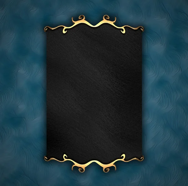 Синий фон с черной пластиной и золотой отделкой — стоковое фото