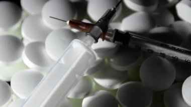 tıp uyuşturucu hap tablet şırınga