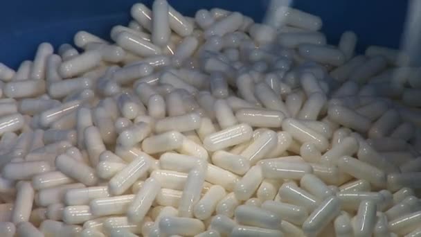 Tabletták gyártása — Stock videók