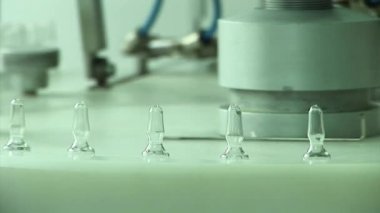 otomatik üretim ampul ilaçların