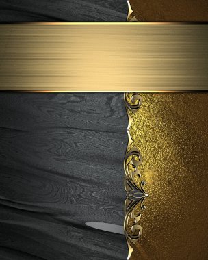 siyah zemin üzerine altın süslü kenarları ile altın plaka