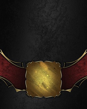 siyah dokulu kırmızı kurdele ile dekoratif döşeme ve bir altın plaka orta ve