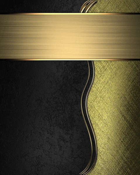 Placa de ouro com bordas ornamentadas de ouro, sobre fundo preto com placa de identificação de ouro — Fotografia de Stock