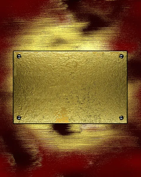 Fundo grunge vermelho com ouro arranhado com placa de ouro — Fotografia de Stock