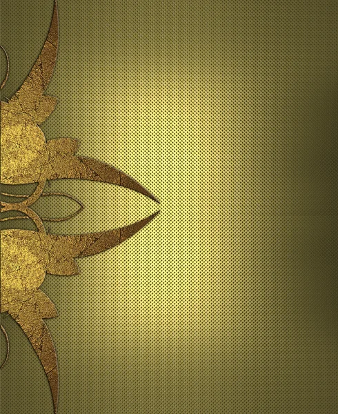 Текстурированный золотой фон с золотым узором. Дизайн шаблона. Дизайн сайта — стоковое фото