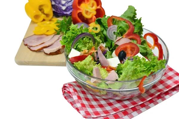 Salat mit Feta und Oliven — Stockfoto
