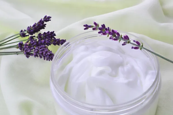 Moisturize cream — Stock Photo, Image