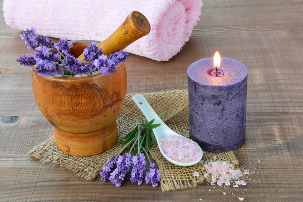 Spa concept with lavender — Stock Photo, Image
