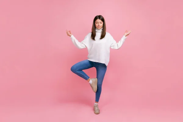 Full Length Portrait Attractive Relaxed Female Stands Yoga Pose Calming — Stock Photo, Image