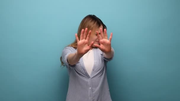 Don Want Look Portrait Shy Confused Woman Covering Eyes Hand — Stock Video