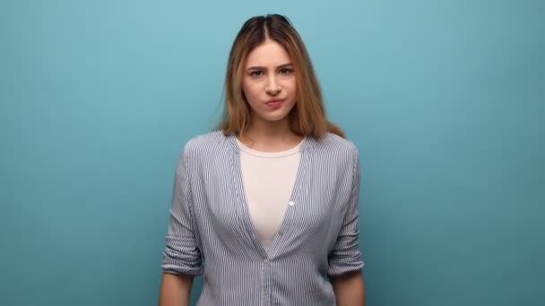 Bored Exhausted Woman Touching Her Head Showing Explosion Looking Worried — Stock Video