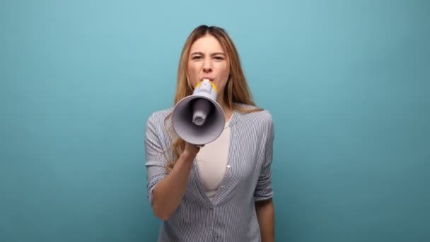 Portrait Woman Holding Megaphone Mouth Loudly Speaking Screaming Making Announcement — Stock Video