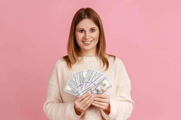 Portrait Happy Rich Blond Woman Holding Big Fan Dollar Banknotes — Foto de Stock