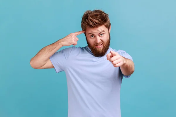 Maakt Een Grapje Portret Van Een Man Met Een Baard — Stockfoto