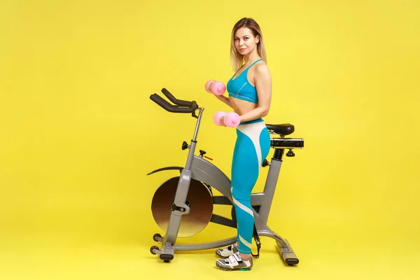 Full Length Portrait Attractive Grinning Woman Doing Training Biceps Triceps — Stock Photo, Image