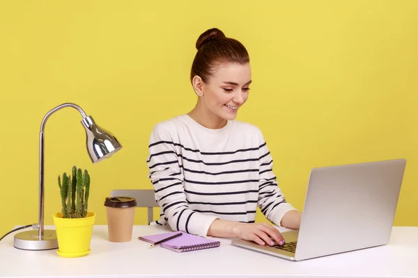 Happy Successful Businesswoman Sitting Office Workplace Typing Laptop Smile Satisfied — Foto de Stock