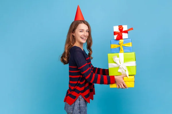 Side View Woman Wearing Striped Casual Style Sweater Red Party — Stock fotografie