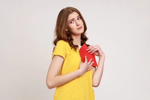 Love Letter Valentine Day Portrait Teen Girl Yellow Casual Shirt — Stock Photo, Image