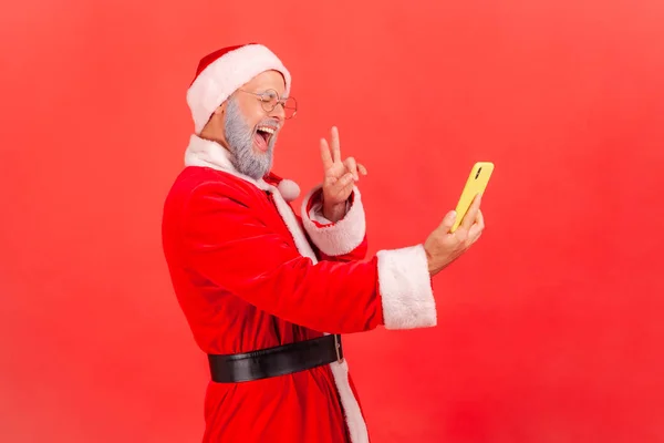 Side View Elderly Man Gray Beard Wearing Santa Claus Costume — Fotografia de Stock