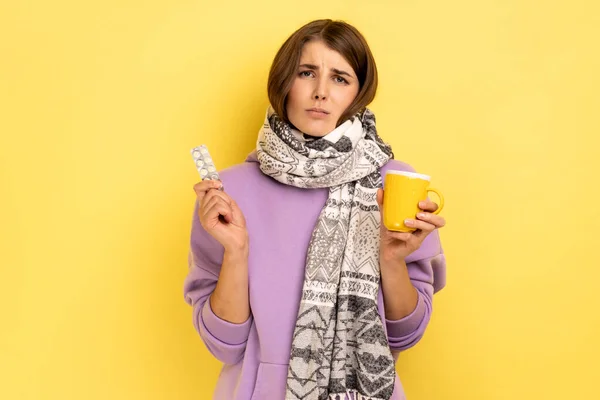 Portrait Sick Woman Wrapped Scarf Holding Pills Tea Cup Screaming — Stock Photo, Image